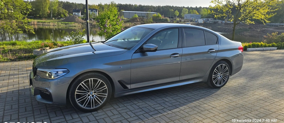 BMW Seria 5 cena 107000 przebieg: 142000, rok produkcji 2017 z Oborniki małe 37